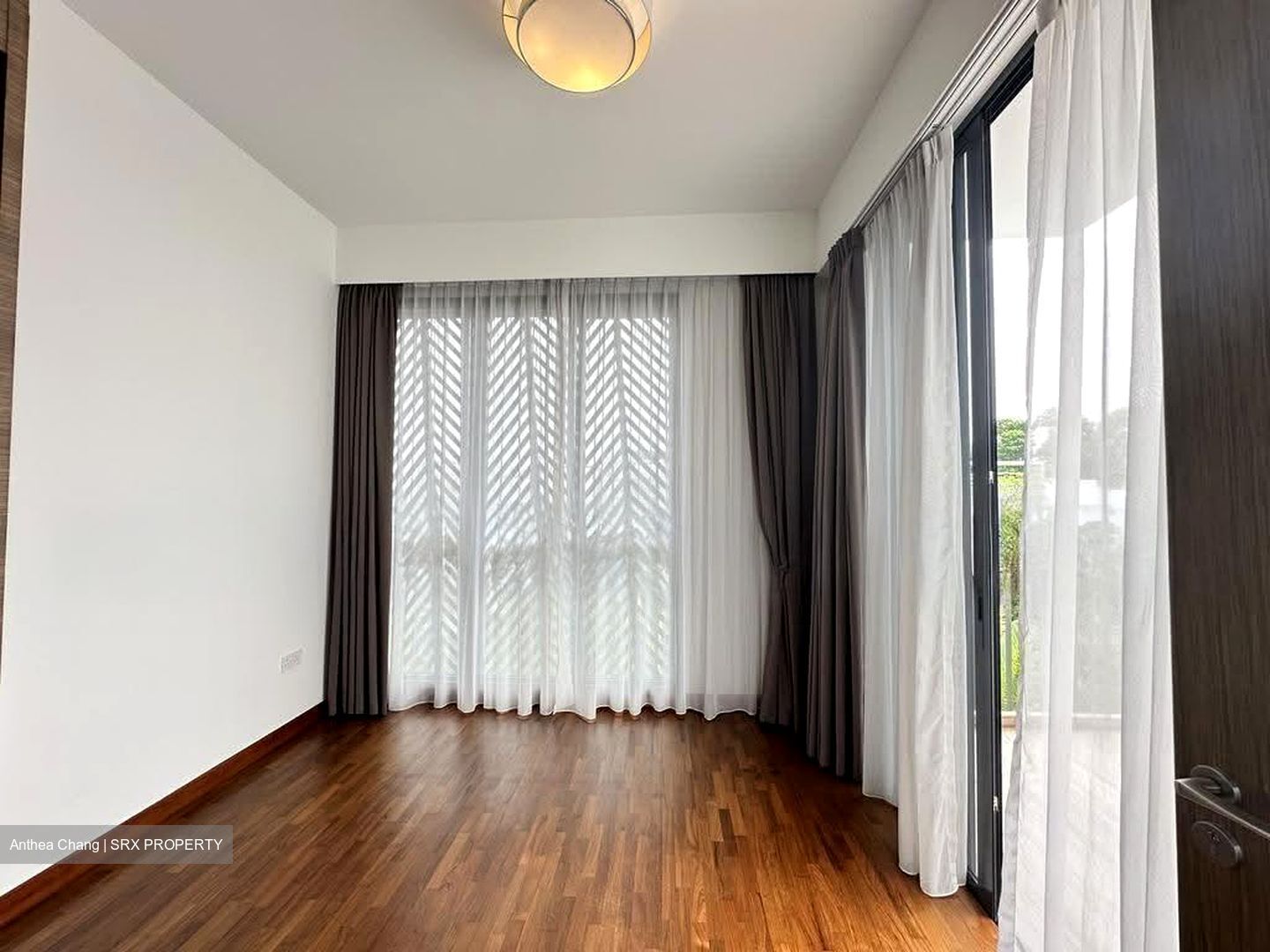Alana (D28), Terrace #635976721